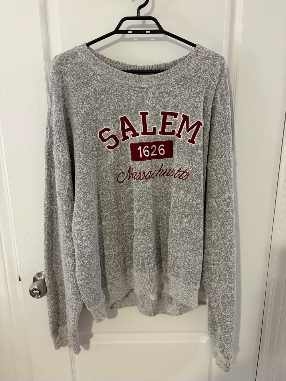 Gray 'Salem 1626 Massachusetts' Crewneck Sweater